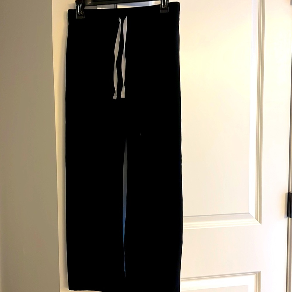 Figs livingston pant XSP black core scrub